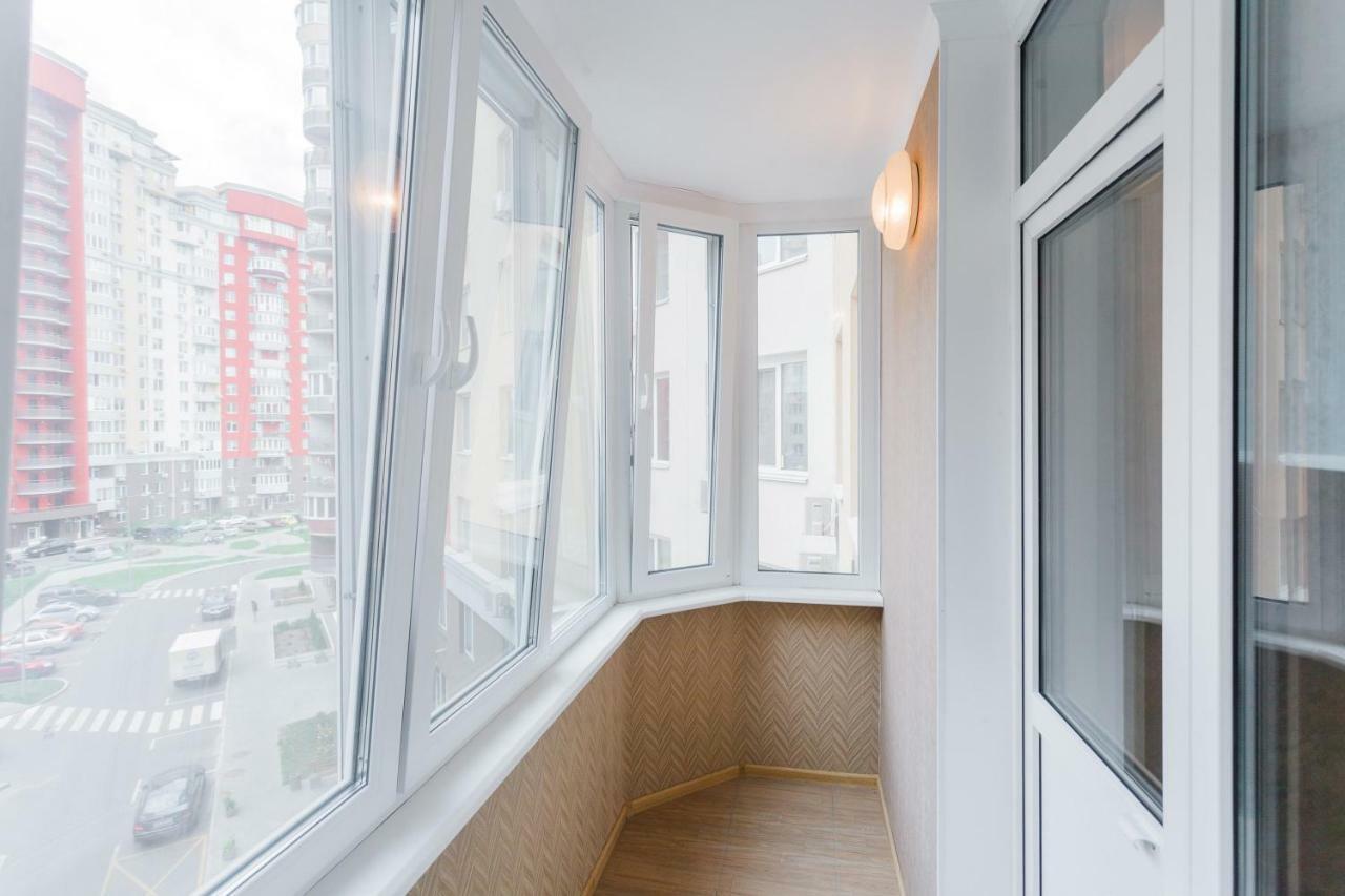 Business Class Apartment At Lomonosova Kiev Bagian luar foto